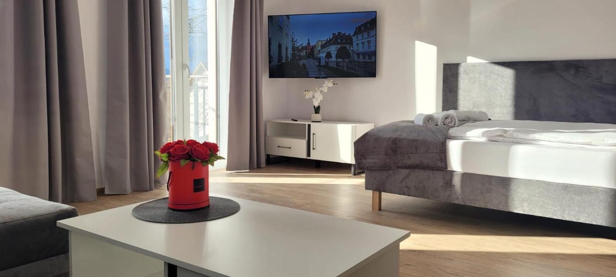 Kolorowe Cieplice - Apartamenty Z Widokiem Na Karkonosze Jelenia Góra Zewnętrze zdjęcie